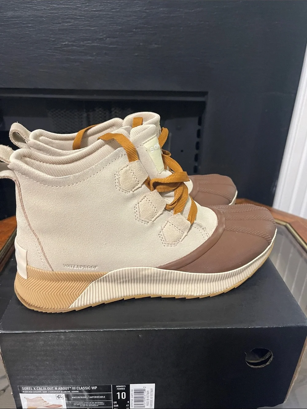 Sorel Out N About III Classic WP Sneakers - Bleached Ceramic & Gum